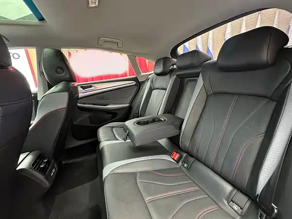 Volkswagen Lamando 2023, фото 21