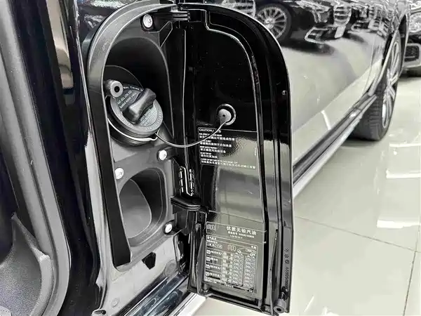 Mercedes-Benz V-Class 2022, фото 33