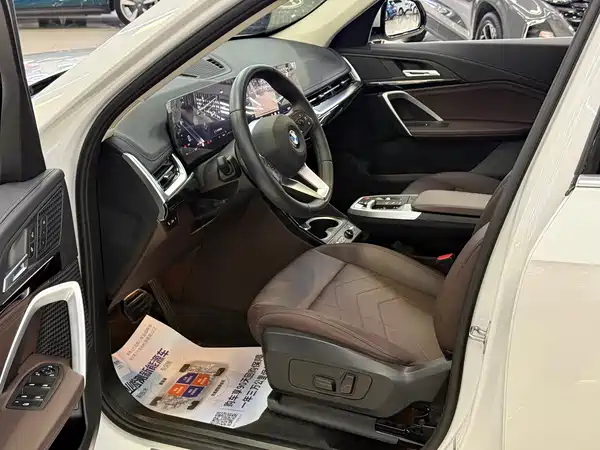 BMW X1 2023, фото 8
