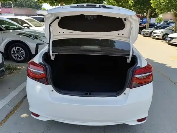 Toyota Vios 2022, фото 18