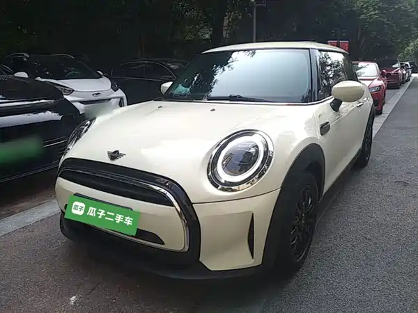 MINI 2022
