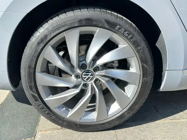 Volkswagen Passat CC 2024, фото 14
