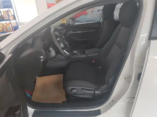 Mazda 3 2023, фото 10