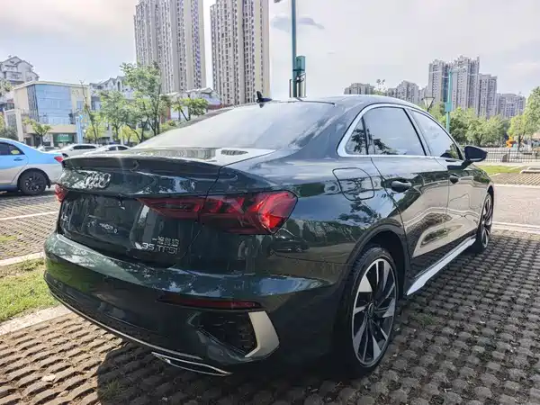 Audi A3 2023, фото 6