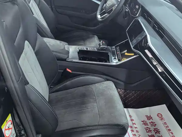 Audi A6L 2022, фото 5