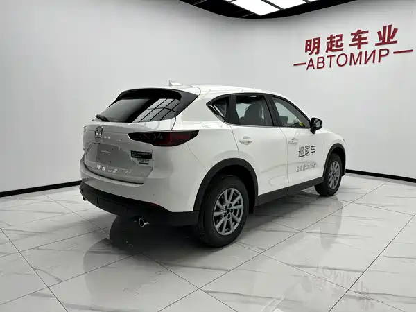 Mazda CX-5 2025, фото 9