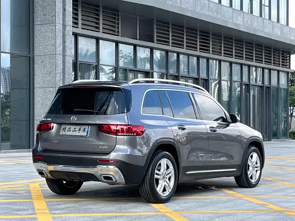 Mercedes-Benz GLB 2023, фото 6
