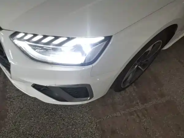 Audi A4L 2024, фото 23
