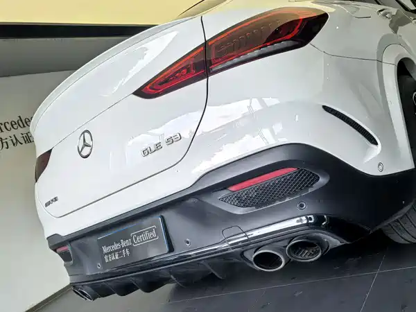 Mercedes-Benz GLE Coupe AMG 2022, фото 9