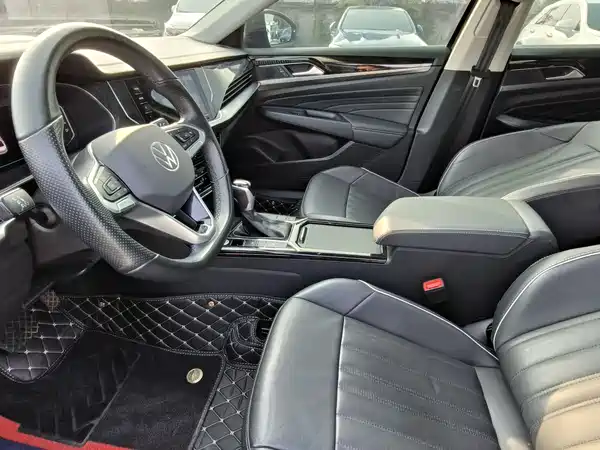 Volkswagen Passat 2022, фото 4