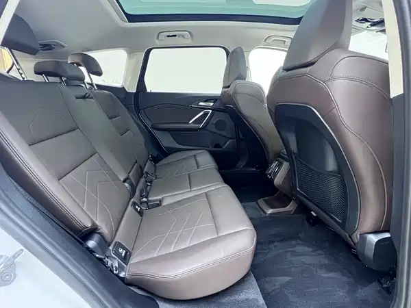 BMW X1 2023, фото 23