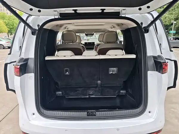BYD Xia 2025, фото 11