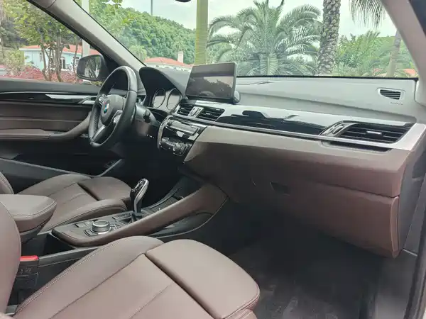 BMW X1 2022, фото 12