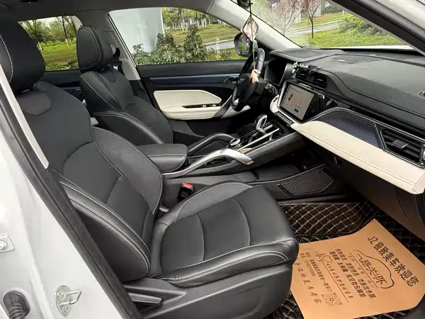 Geely Boyue 2022, фото 19