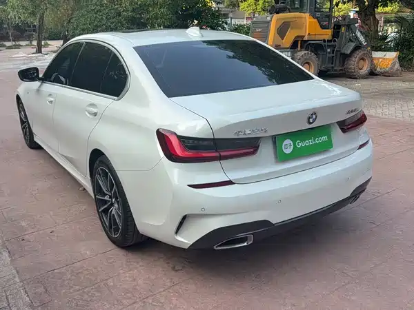 BMW 3 Series 2022, фото 23