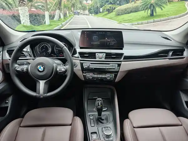 BMW X1 2022, фото 8