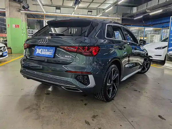 Audi A3 2022, фото 4
