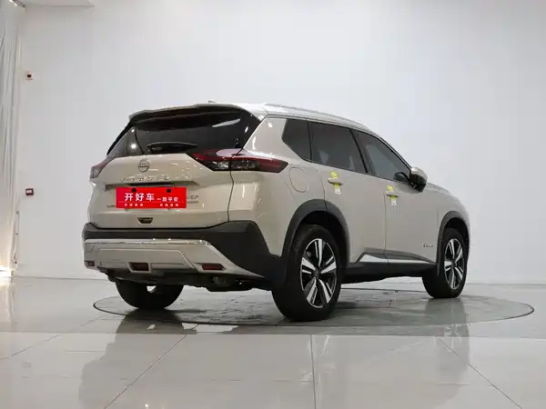 Nissan X-Trail 2023, фото 3