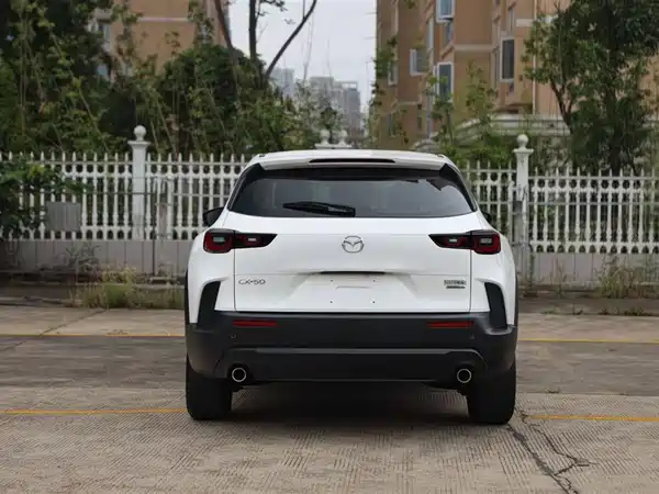 Mazda CX-50 2023, фото 6