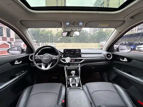 Kia K3 2021, фото 5