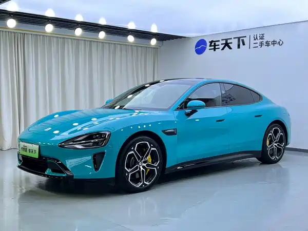 Xiaomi SU7 2024