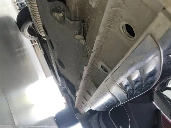 Hongqi HS5 2023, фото 18