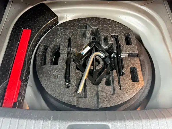 Volkswagen Lamando 2023, фото 23