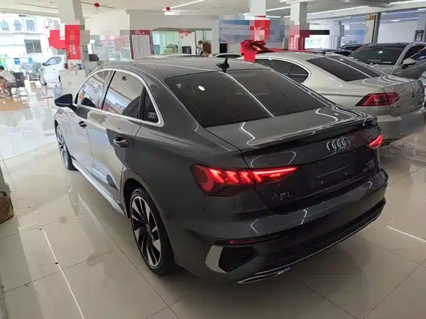 Audi A3 2024, фото 4