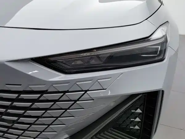 Changan UNI-V 2022, фото 7