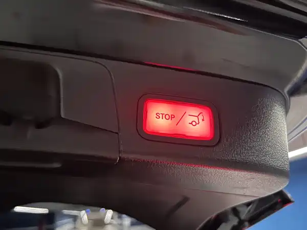 Mercedes-Benz GLB 2023, фото 17
