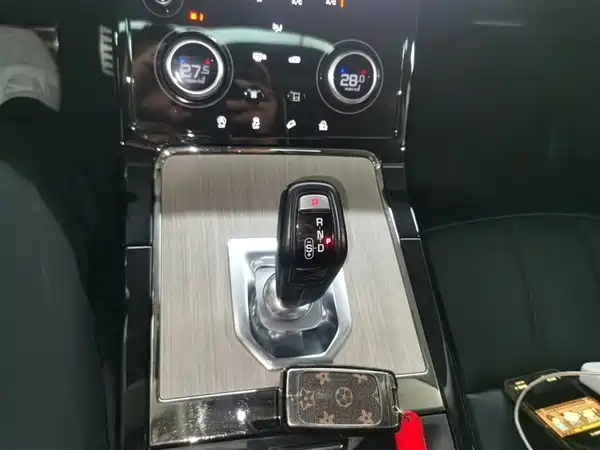 Land Rover Range Rover Evoque 2021, фото 9