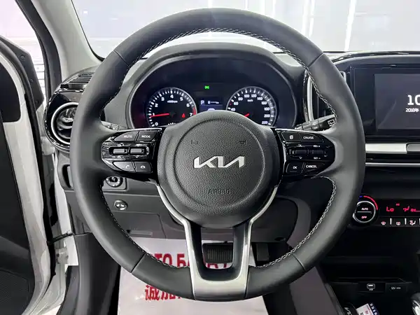 Kia KX1 2021, фото 11