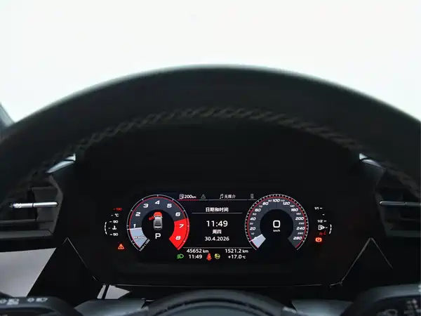 Audi A3 2023, фото 11
