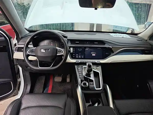 Geely Boyue 2022, фото 9
