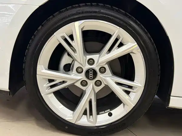 Audi A3 2022, фото 21