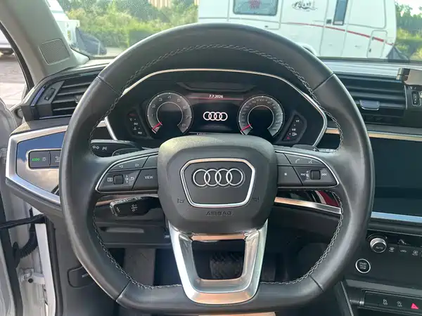 Audi Q3 2023, фото 12