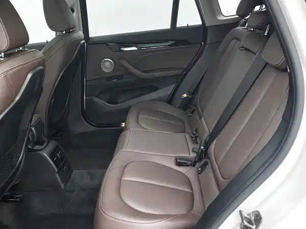 BMW X1 2022, фото 8