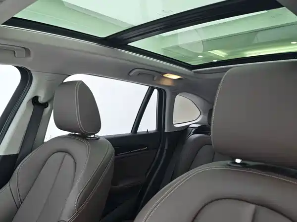 BMW X1 2022, фото 11