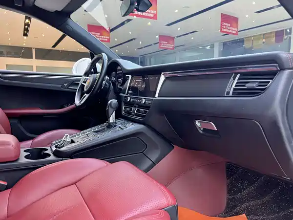 Porsche Macan 2023, фото 17