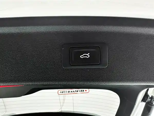 Audi A3 2023, фото 18