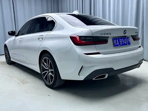 BMW 3 Series 2022, фото 21
