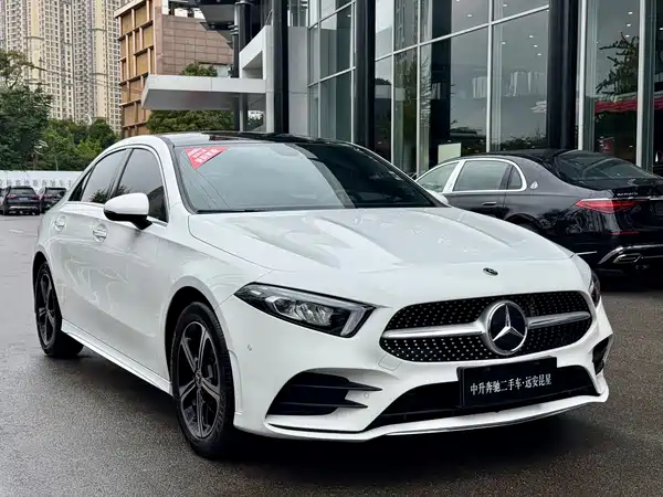 Mercedes-Benz A-Class 2023, фото 5