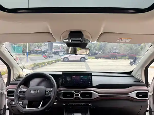 Geely Okavango 2022, фото 21