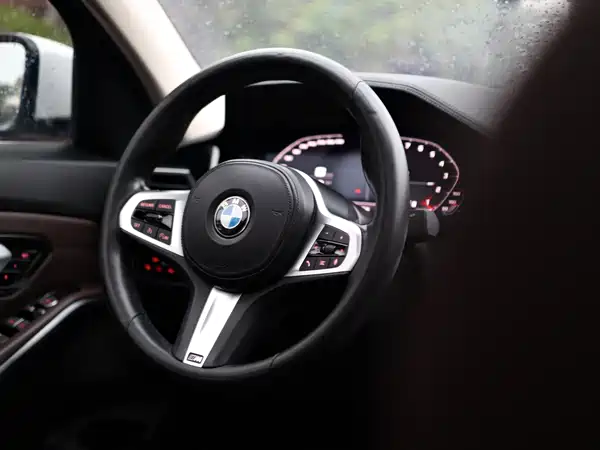 BMW 3 Series 2022, фото 22