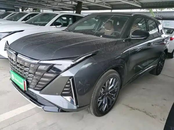 Changan UNI-Z PHEV 2025