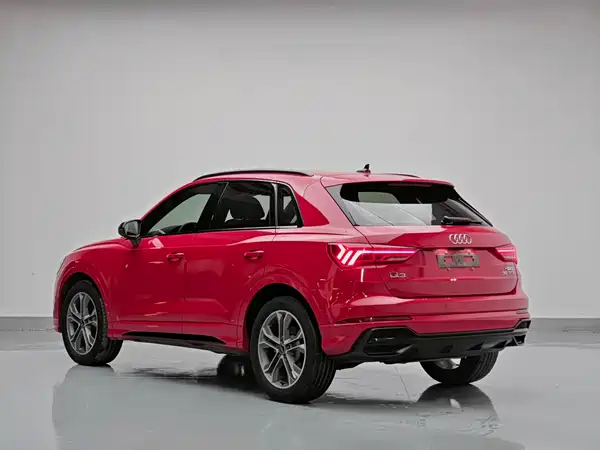 Audi Q3 2023, фото 4