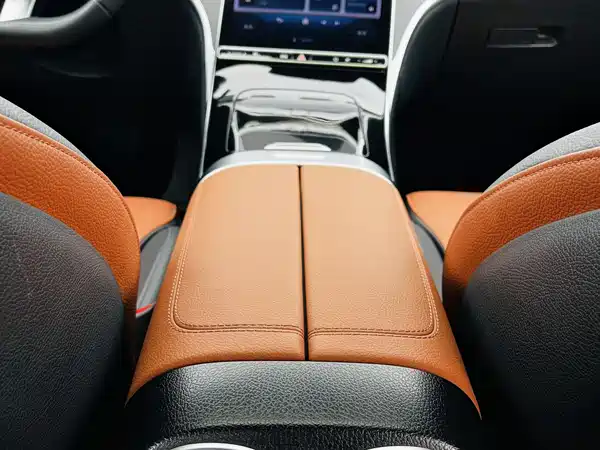 Mercedes-Benz C-Class 2024, фото 19