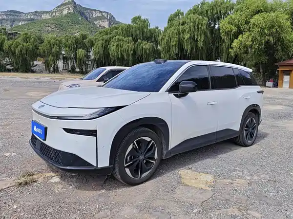 Toyota bZ3X 2025