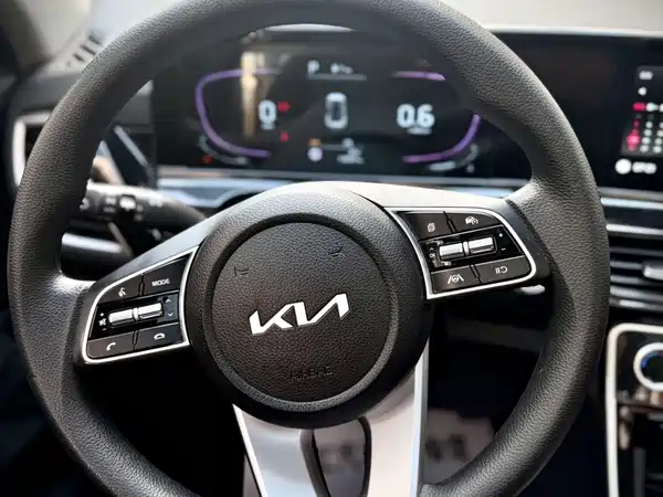 Kia Seltos 2023, фото 24
