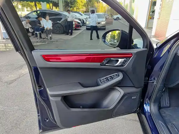 Porsche Macan 2021, фото 6
